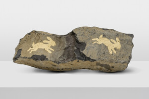 Joseph Beuys - Hasenstein, 1982, Basalt with gold spray paint